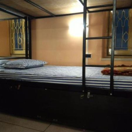 Hotel Bengal -100M From Park Circus 7 Point كولكاتا المظهر الخارجي الصورة